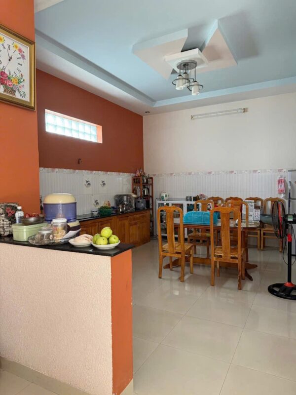 KHÁCH SẠN 5 TẦNG GẦN BIỂN HẺM ĐINH TIÊN HHOÀNG - 22 tỷ - Ảnh 4