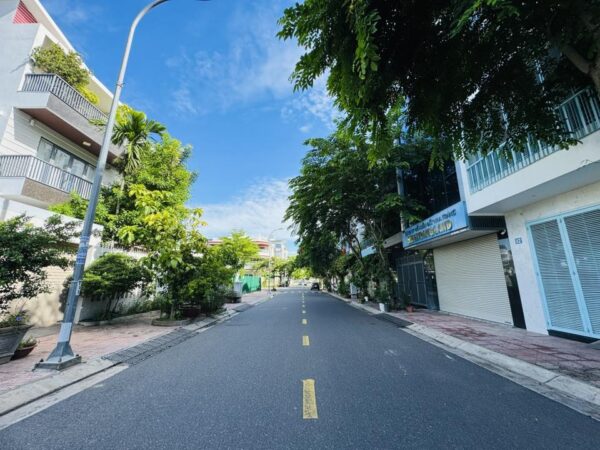 Biệt thự Hà  Quang 1 đường Anh Đức - chỉ 53.5 triệu/m2 - Ảnh 4